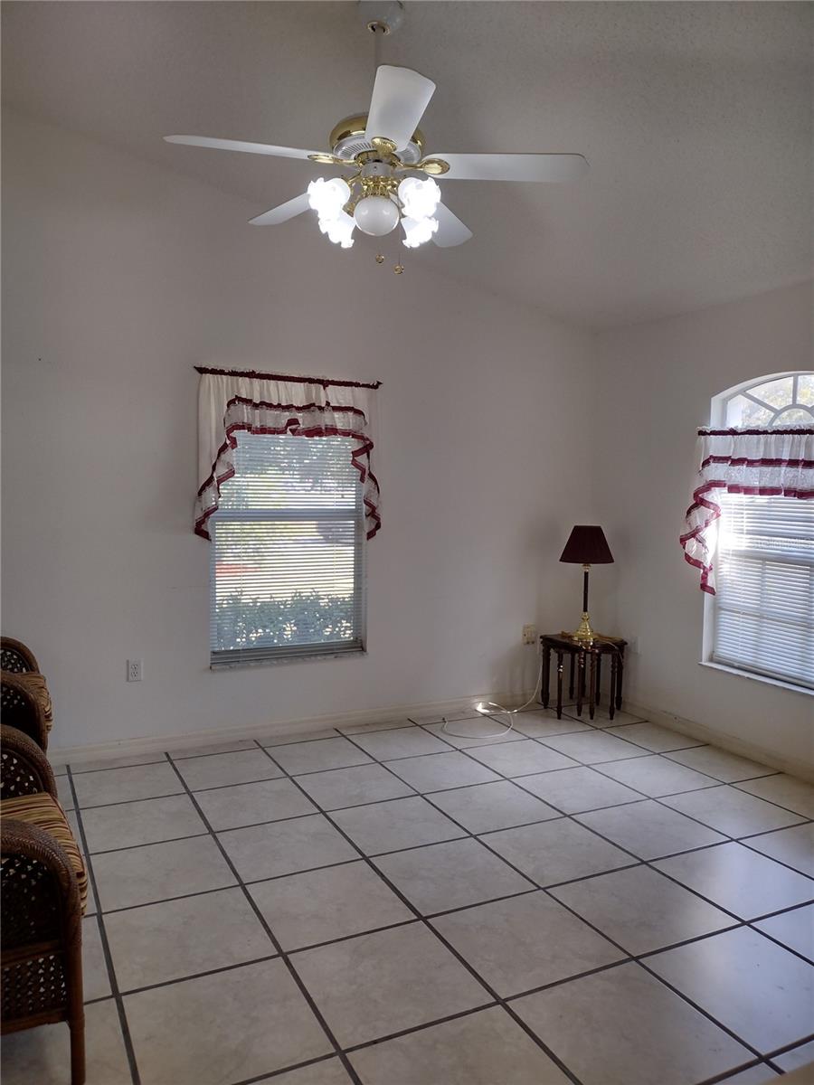 100 Heatherwood Blvd Property Photo 35