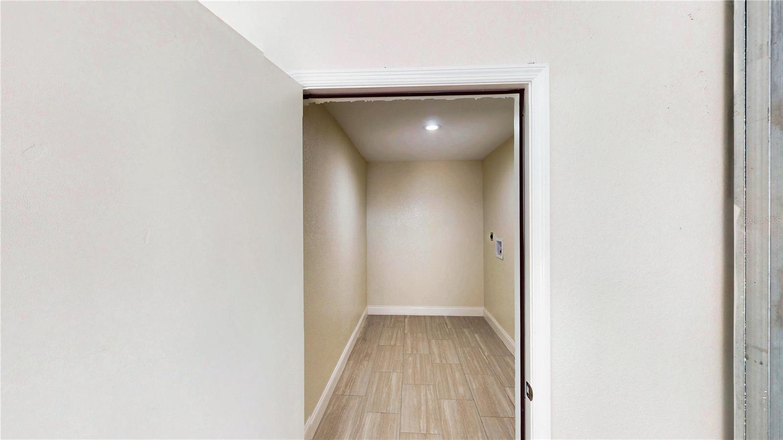 605 Orange St Property Photo 3