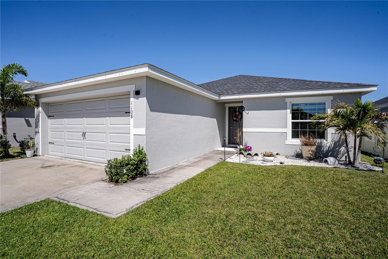1108 Zion Dr Property Photo