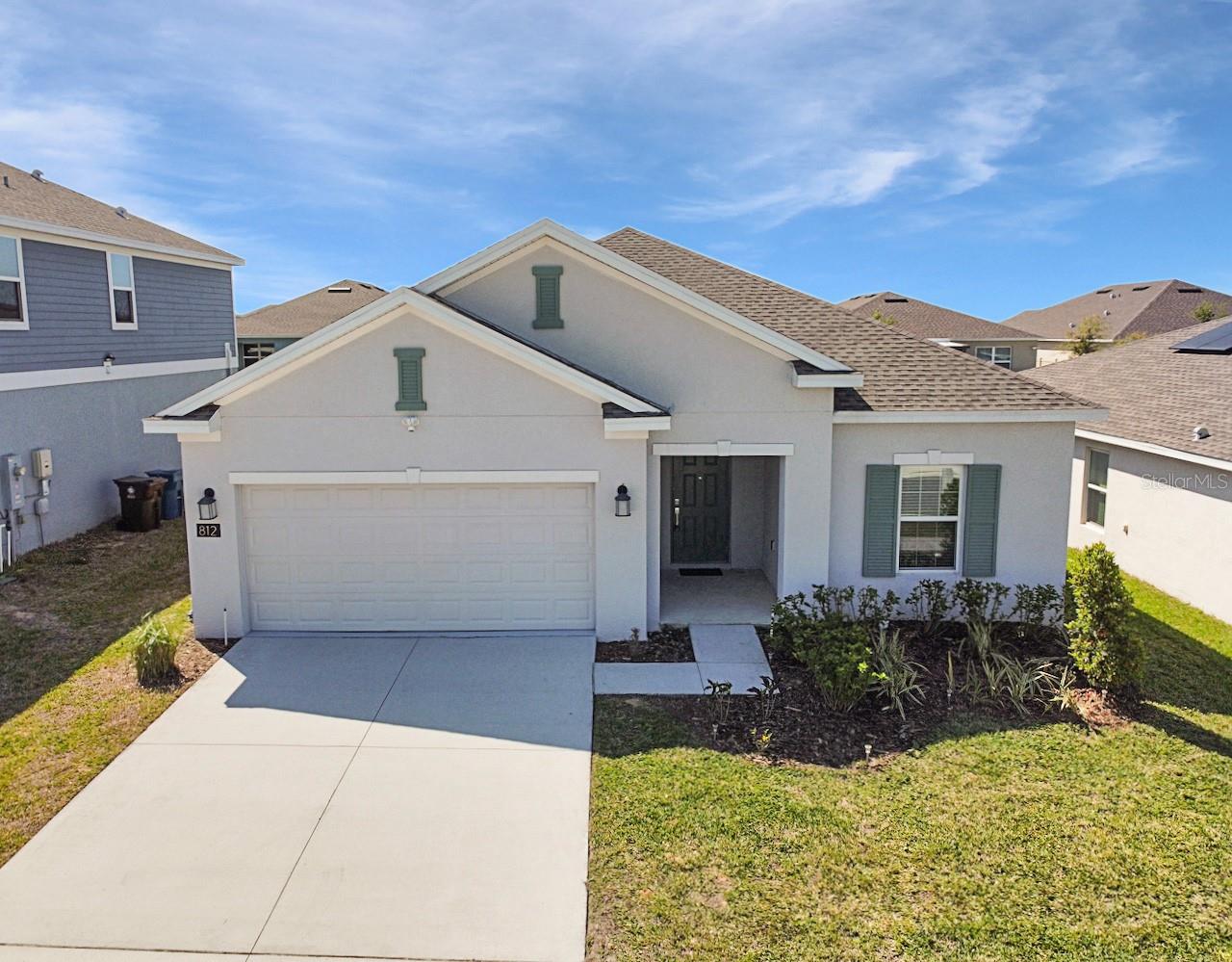 812 Ofanto Way Property Photo