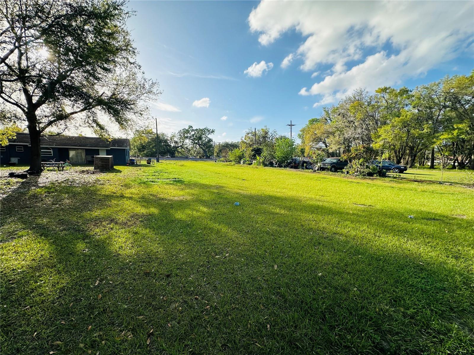 Railroad Ave Property Photo