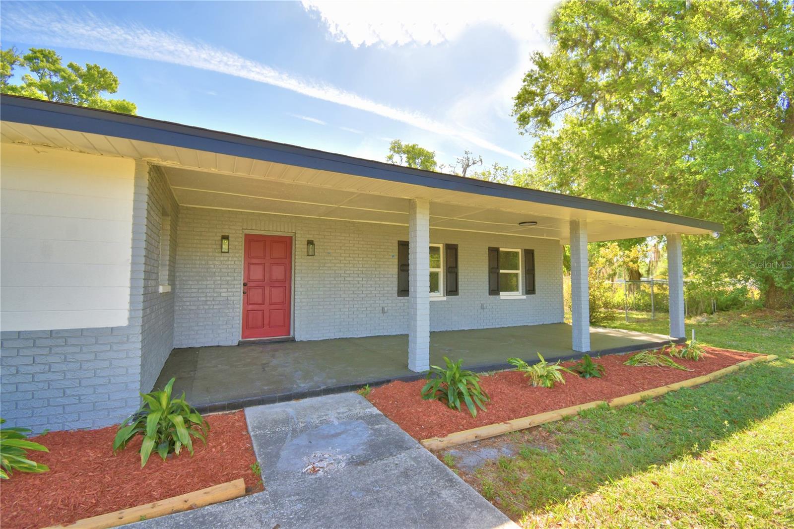 Strawberry Crest High School Real Estate Listings Main Image