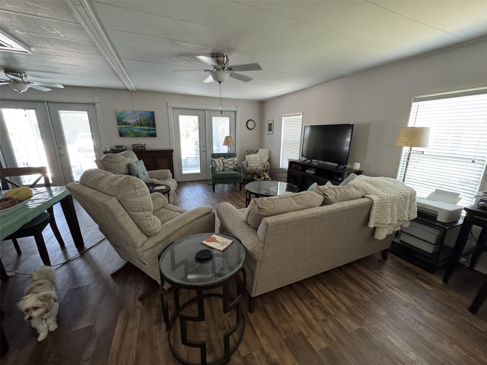 8689 Breeze Hill Dr Property Photo 22