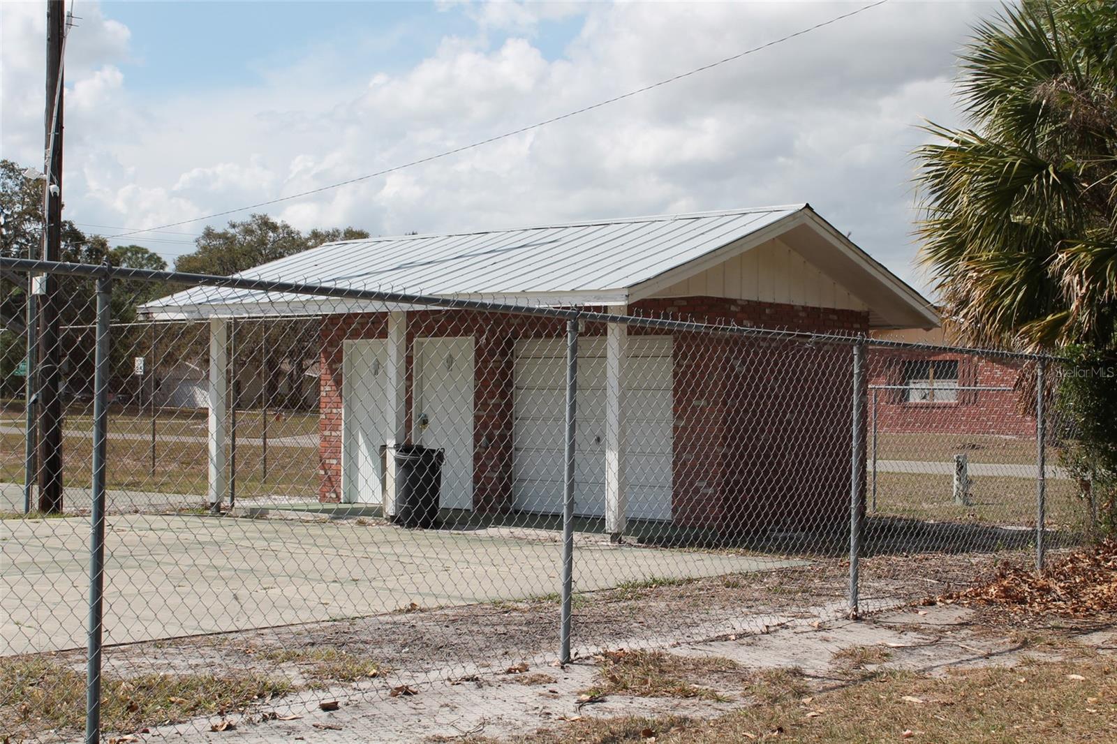 Lemon Dr Property Photo 13
