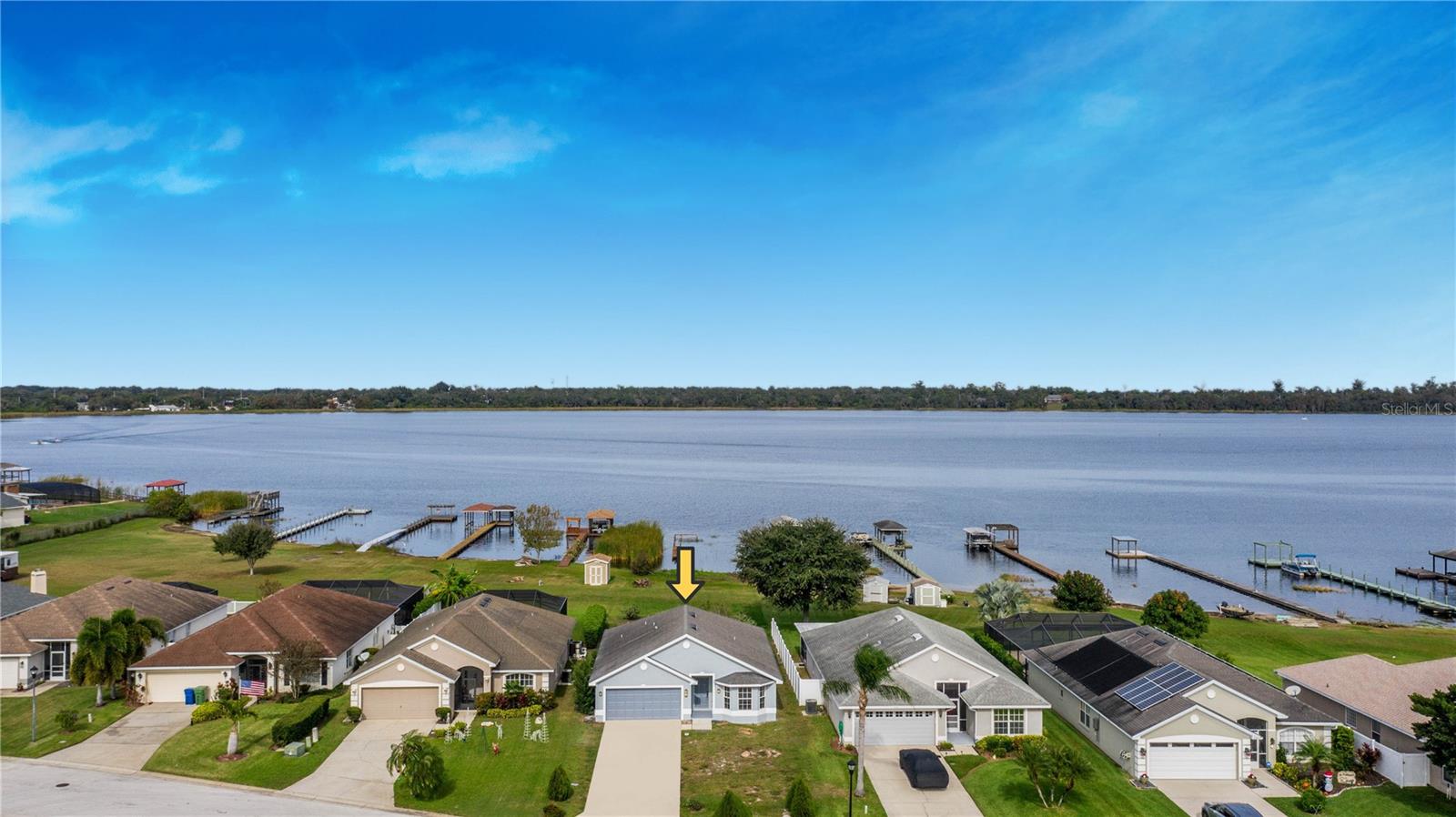 4099 Island Lakes Dr Property Photo 11