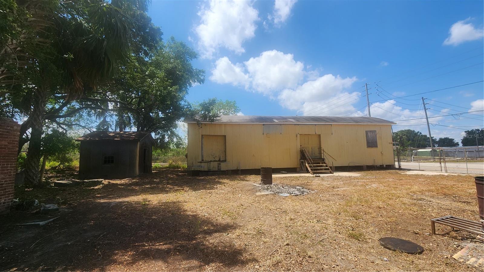 620 Dr M L King Jr Blvd. Ln Property Photo 2