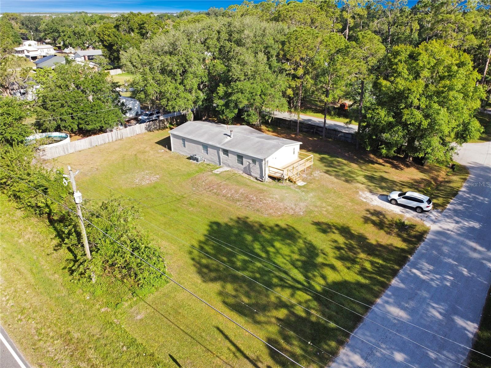 3611 Island Oaks Ct Property Photo