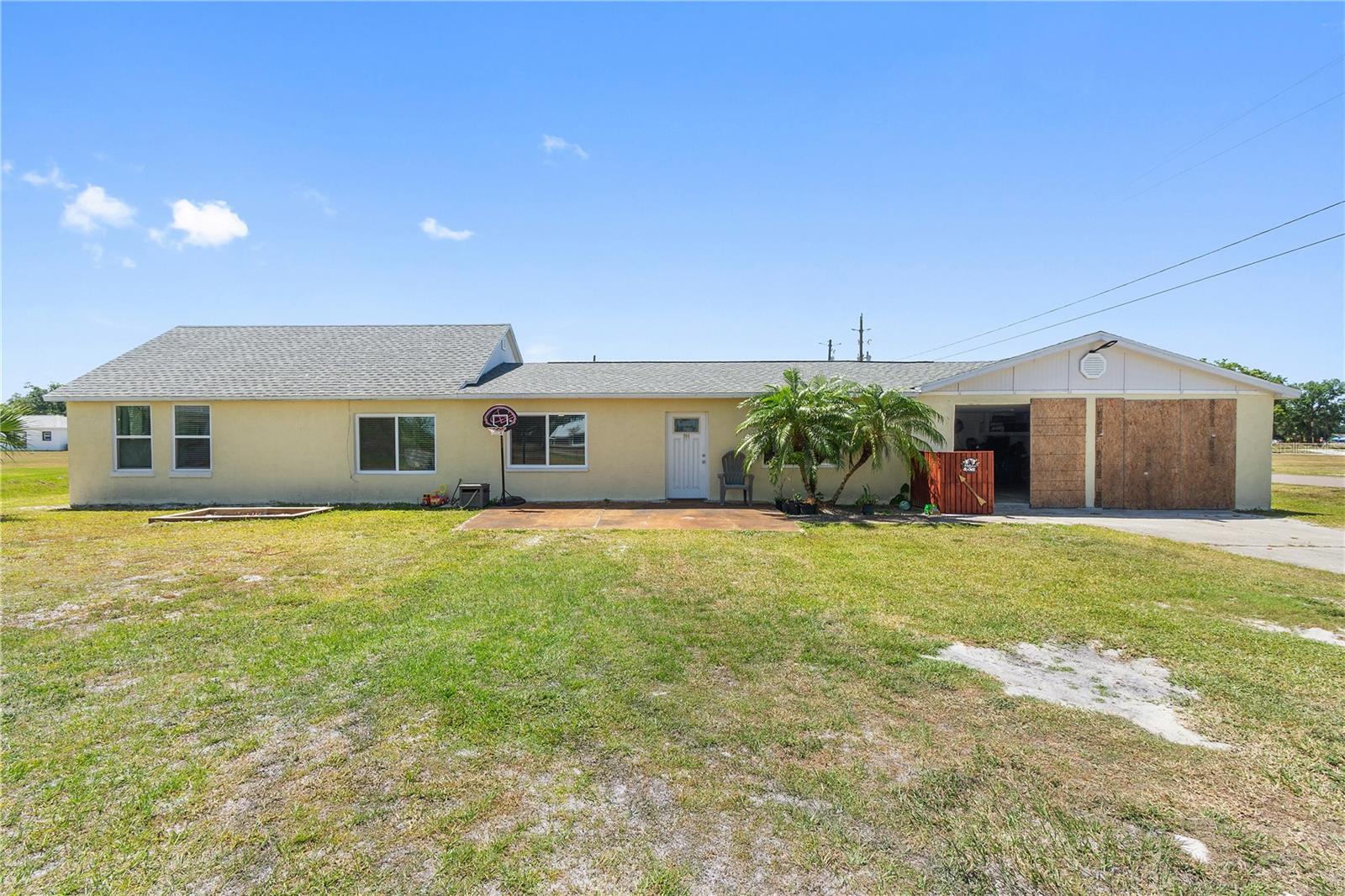904 Terrier Dr Property Photo