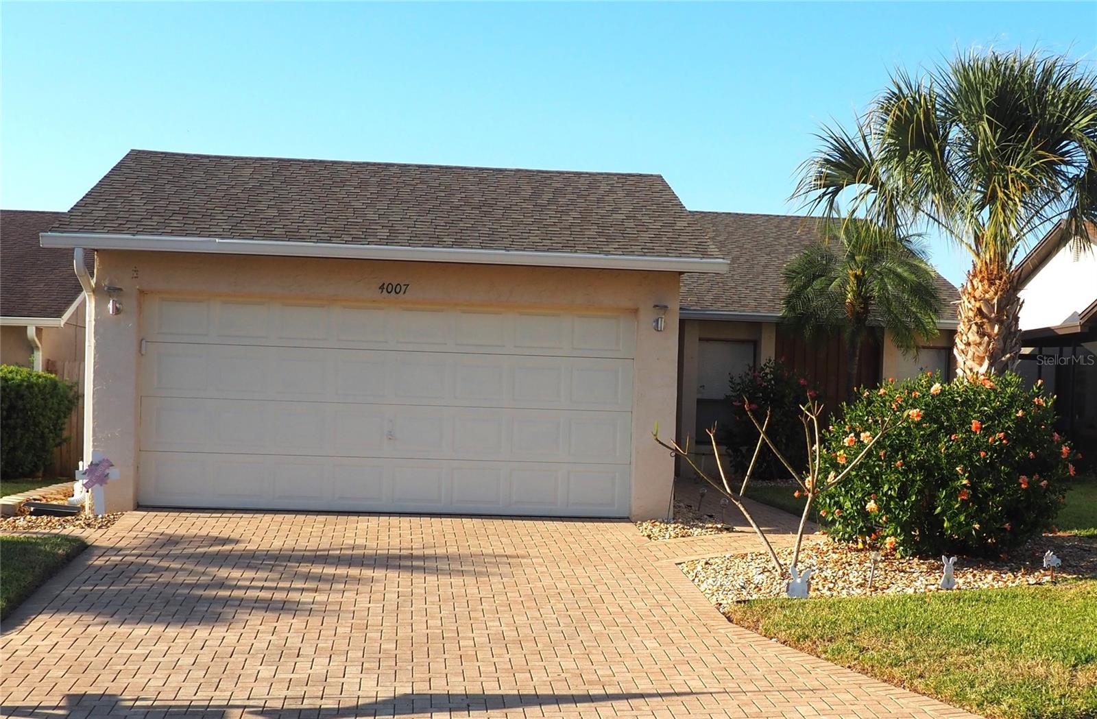 4007 Cypress Lndg S Property Photo