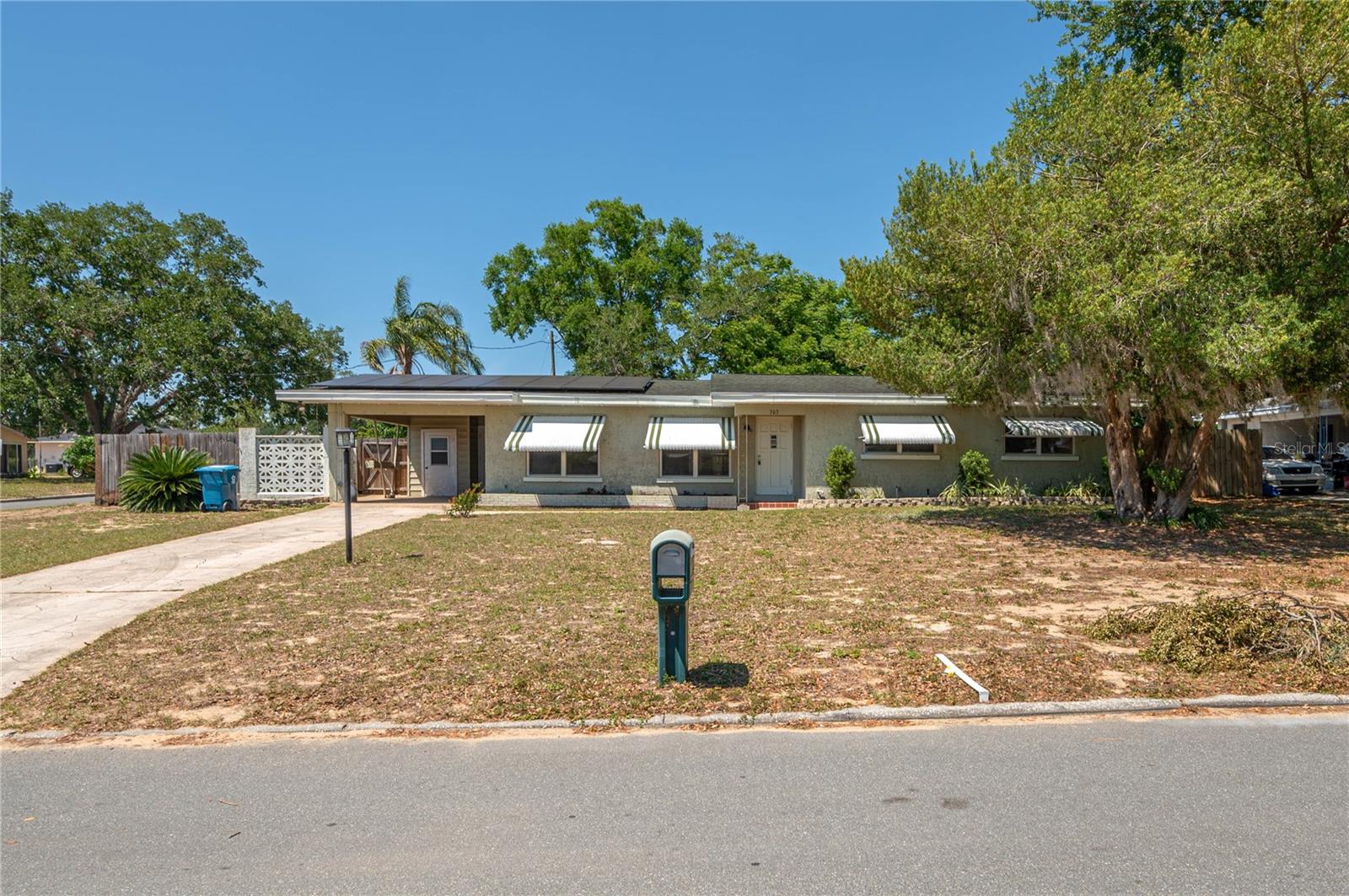 703 Osceola Ave Property Photo