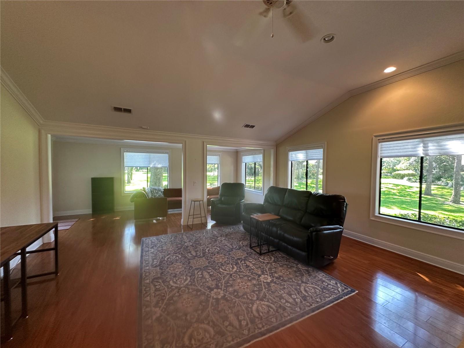 104 Woden Way Property Photo 13