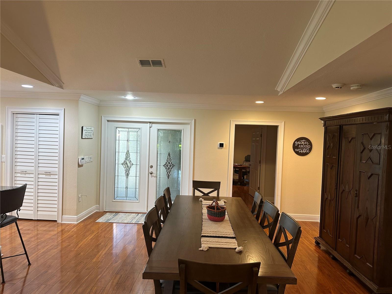 104 Woden Way Property Photo 15