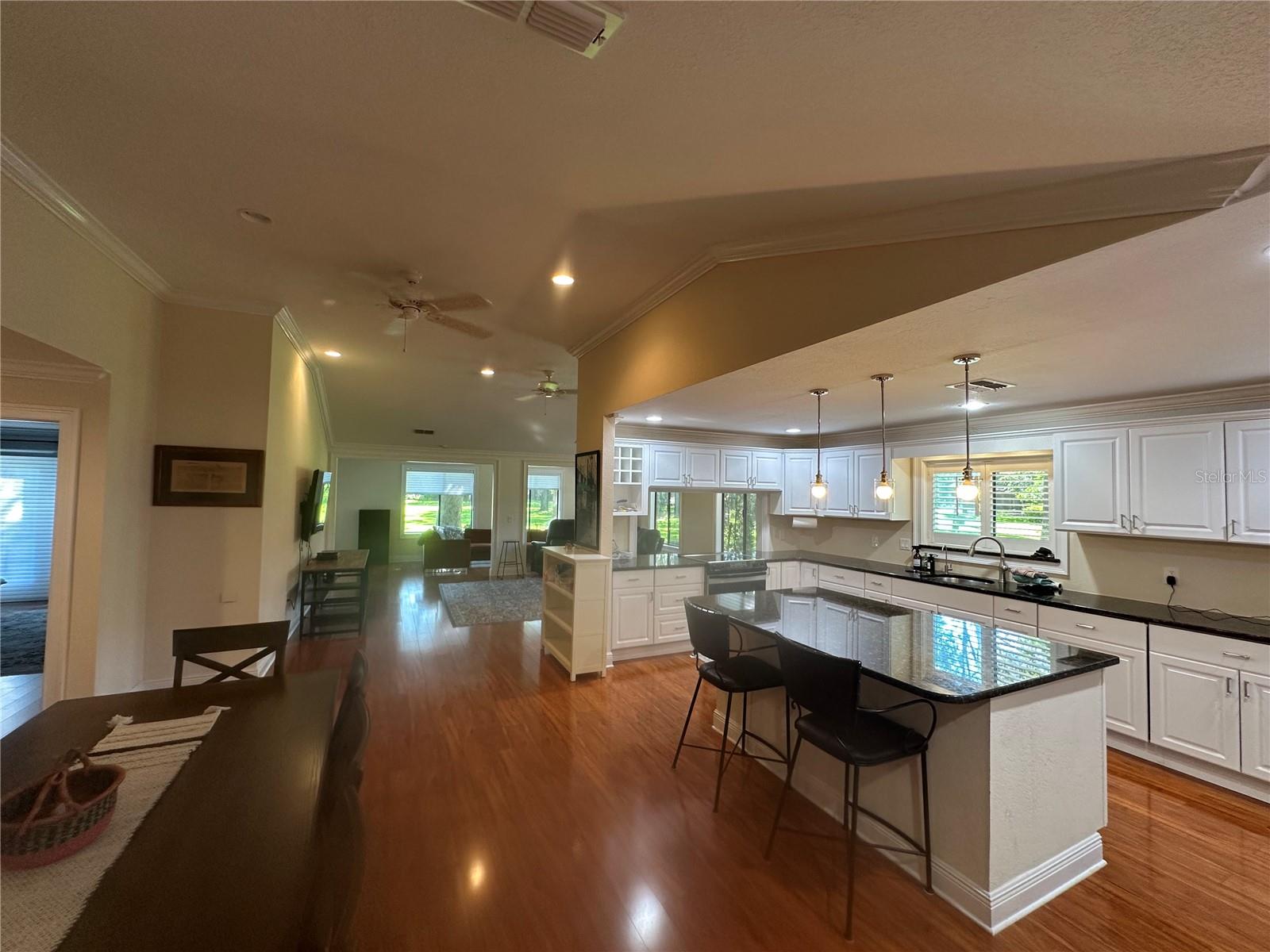 104 Woden Way Property Photo 20