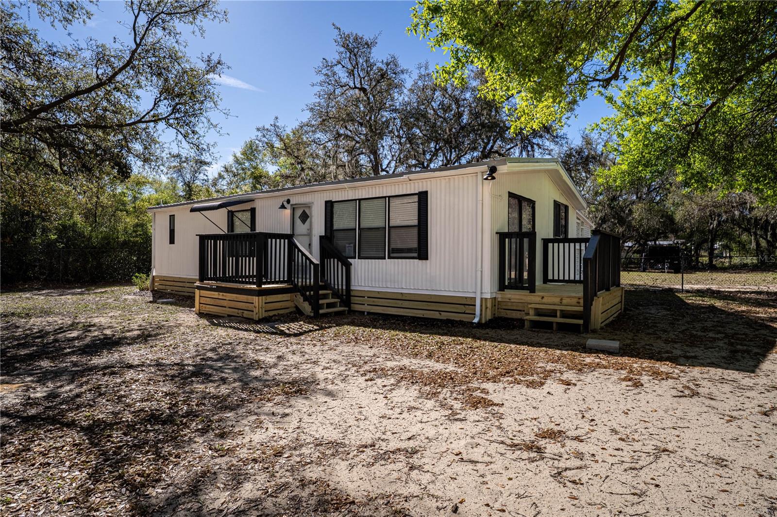 2934 Masterpiece Rd Property Photo