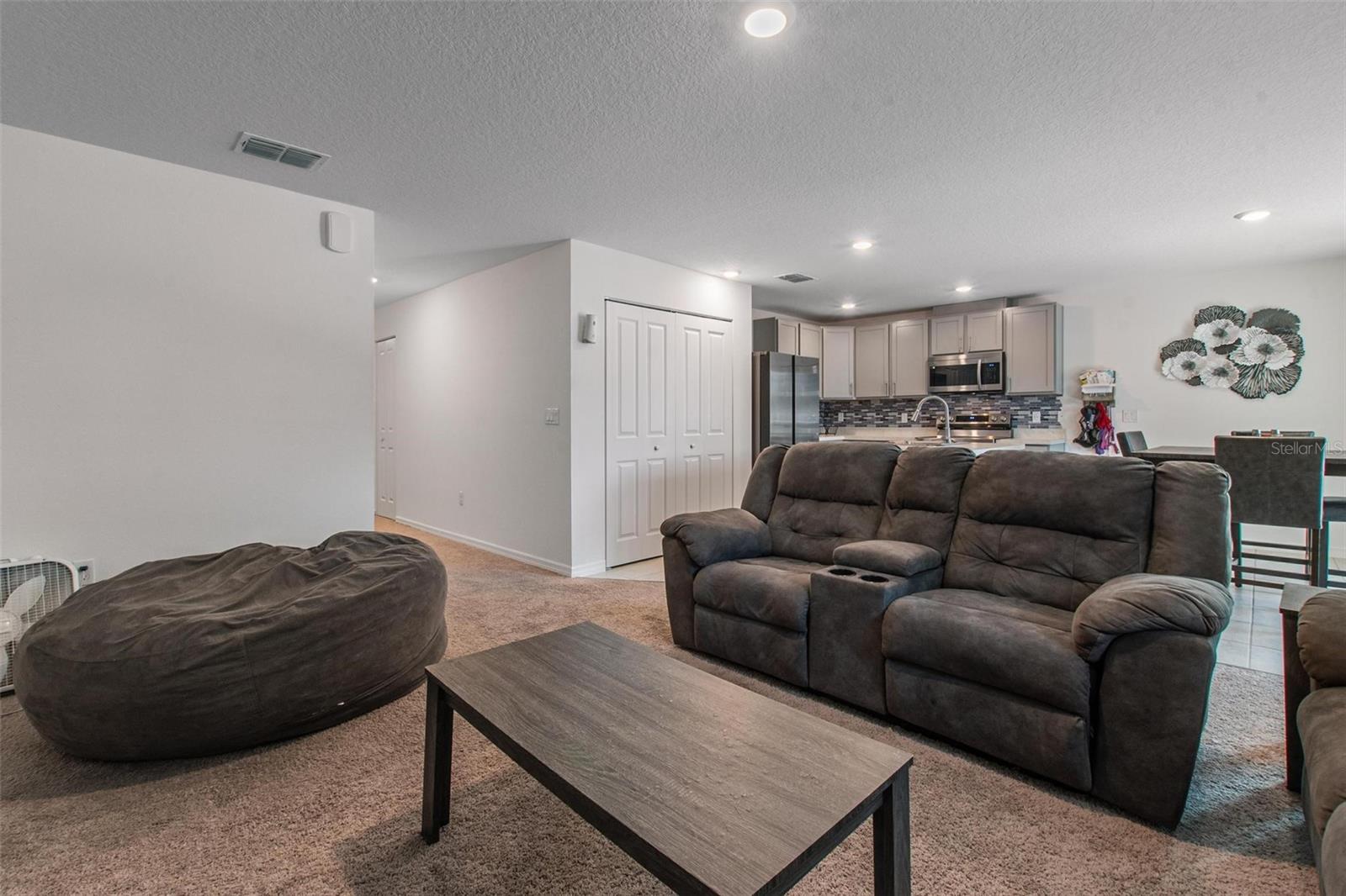 500 Rio Grande Dr Property Photo 4