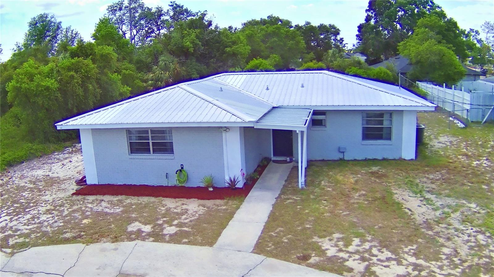 101 Babson Heights Dr Property Photo 1