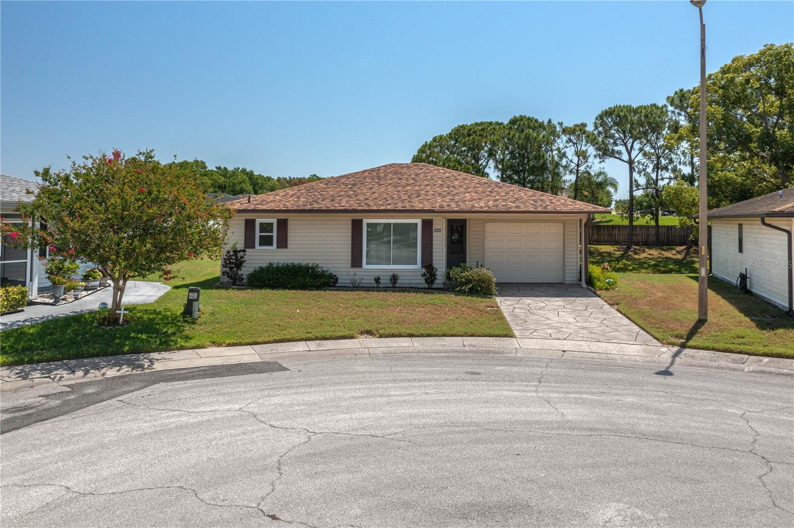 3245 PRAIRIE DUNES CIR E