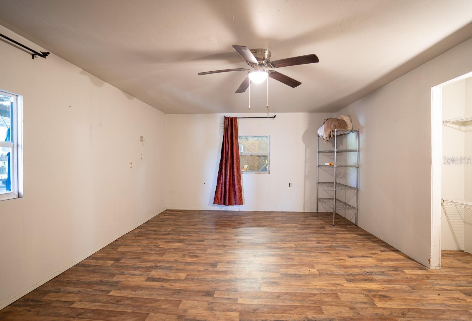 220 Davenport Blvd Property Photo 18