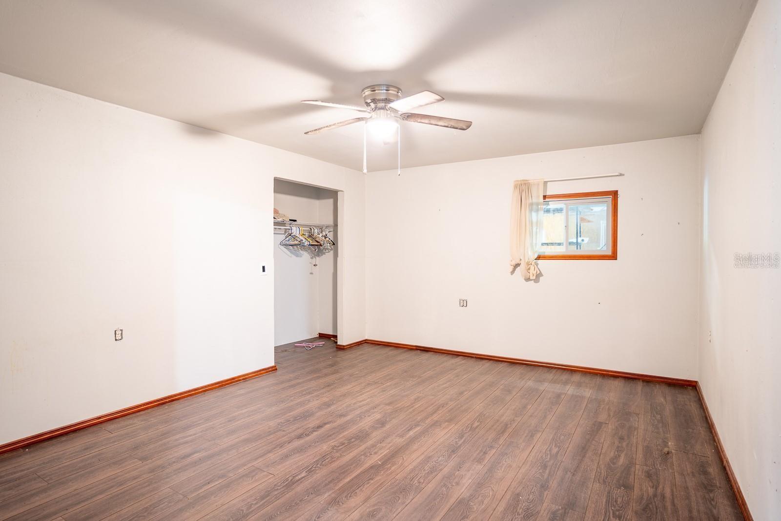220 Davenport Blvd Property Photo 20