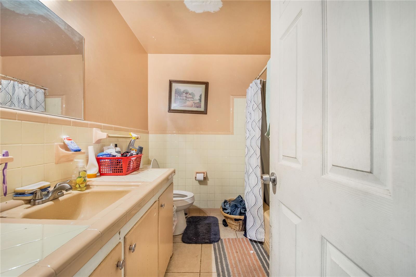 400 E Pomelo St Property Photo 4