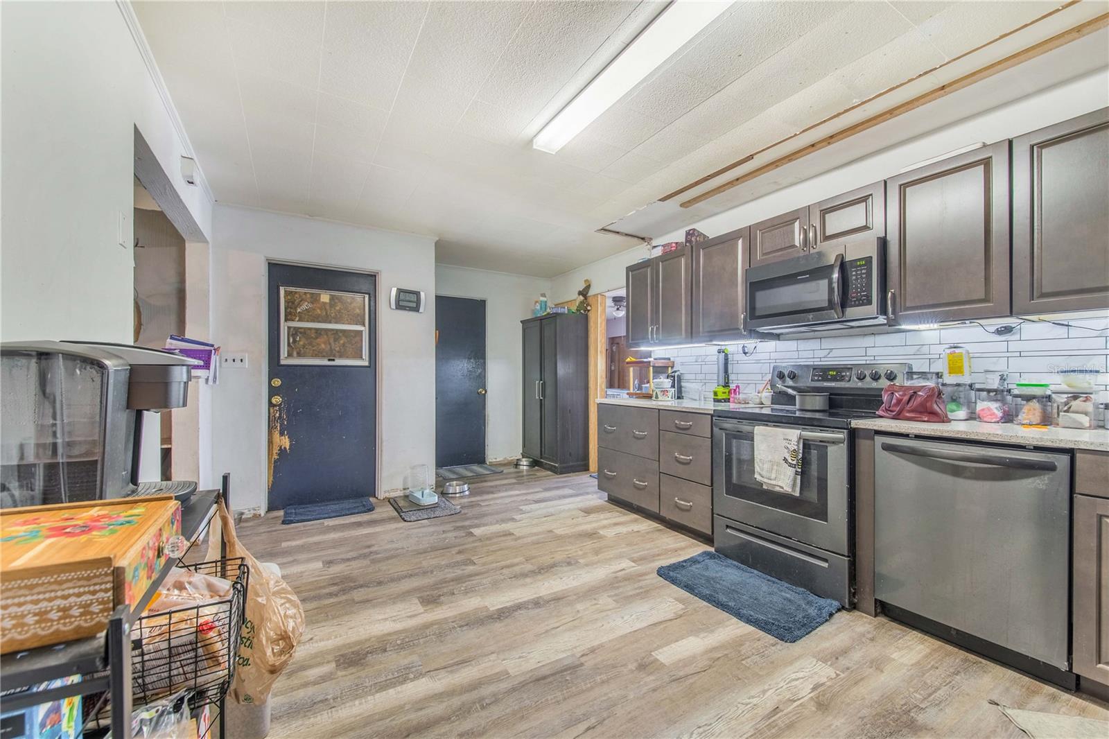 400 E Pomelo St Property Photo 5