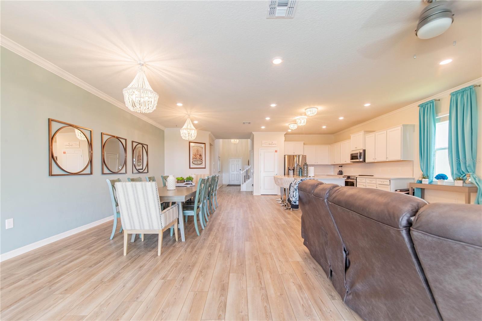2090 Lelani Cir Property Photo 18