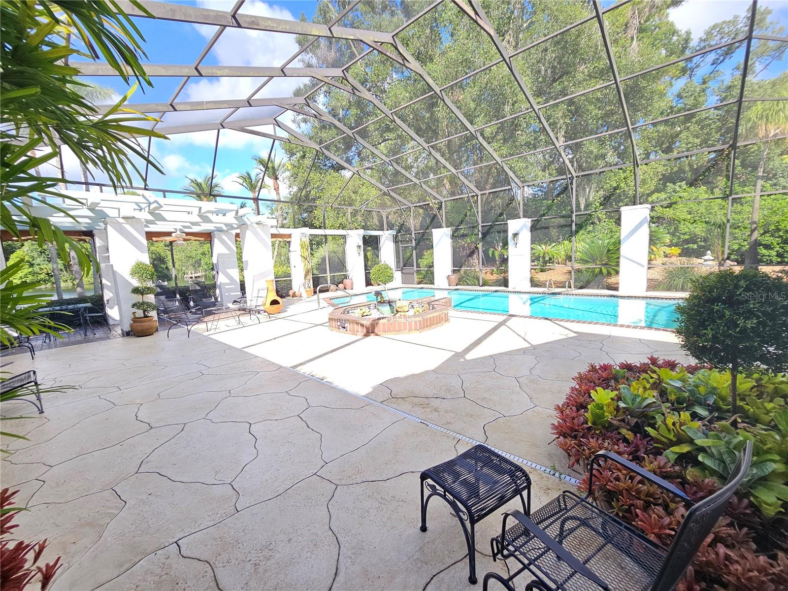 200 Island Way Property Photo 39