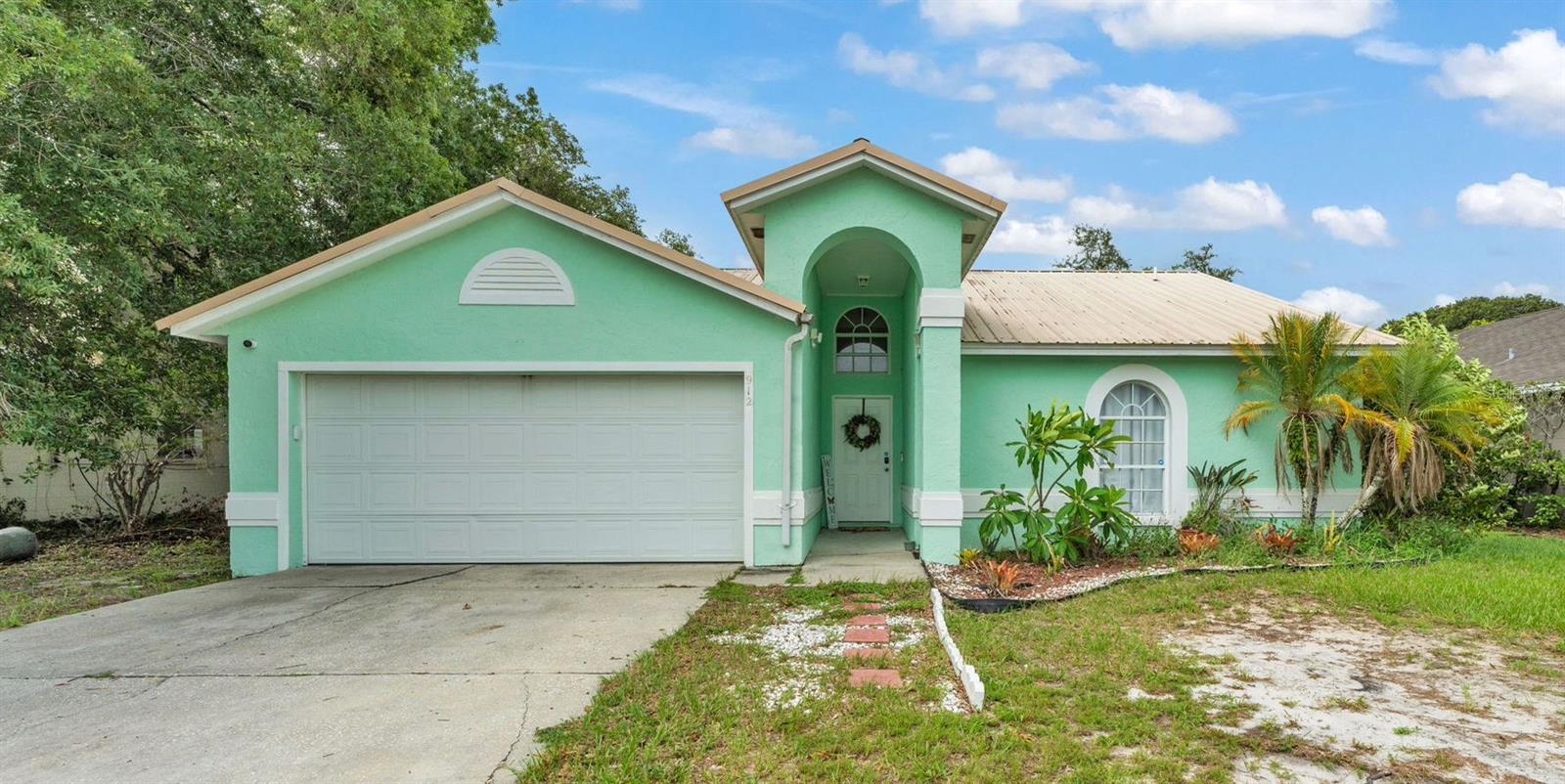 912 Whisper Lake Dr Property Photo
