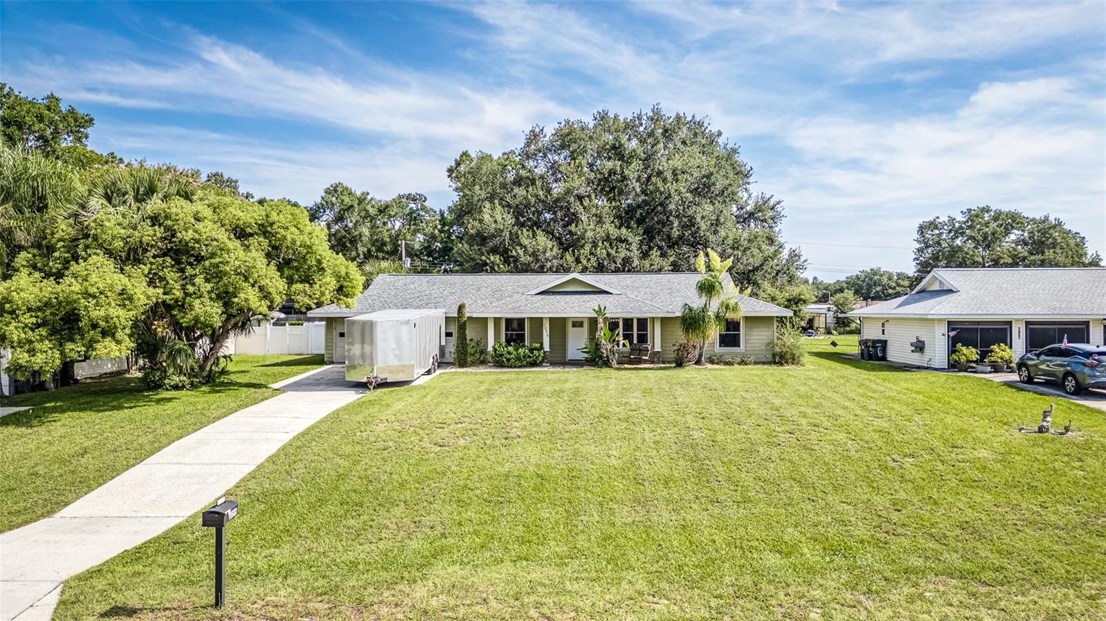 2056 Broken Arrow Trl N Property Photo 1