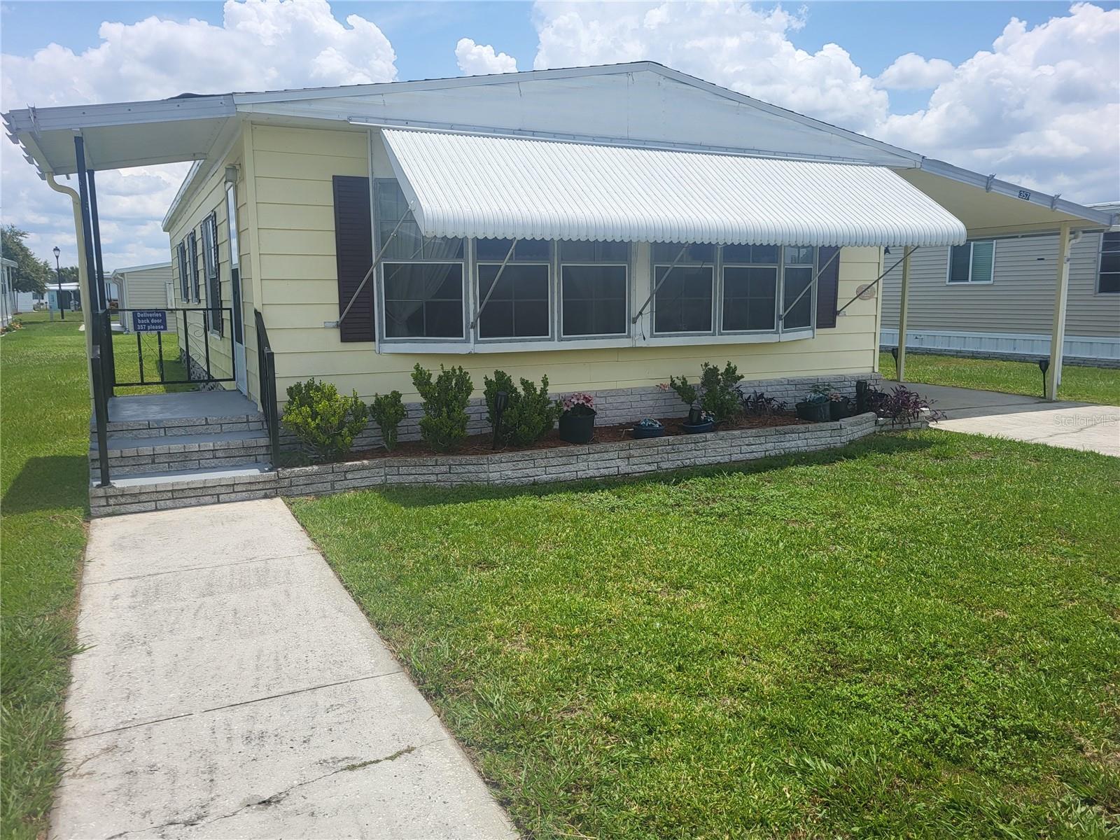 357 BADGER LN