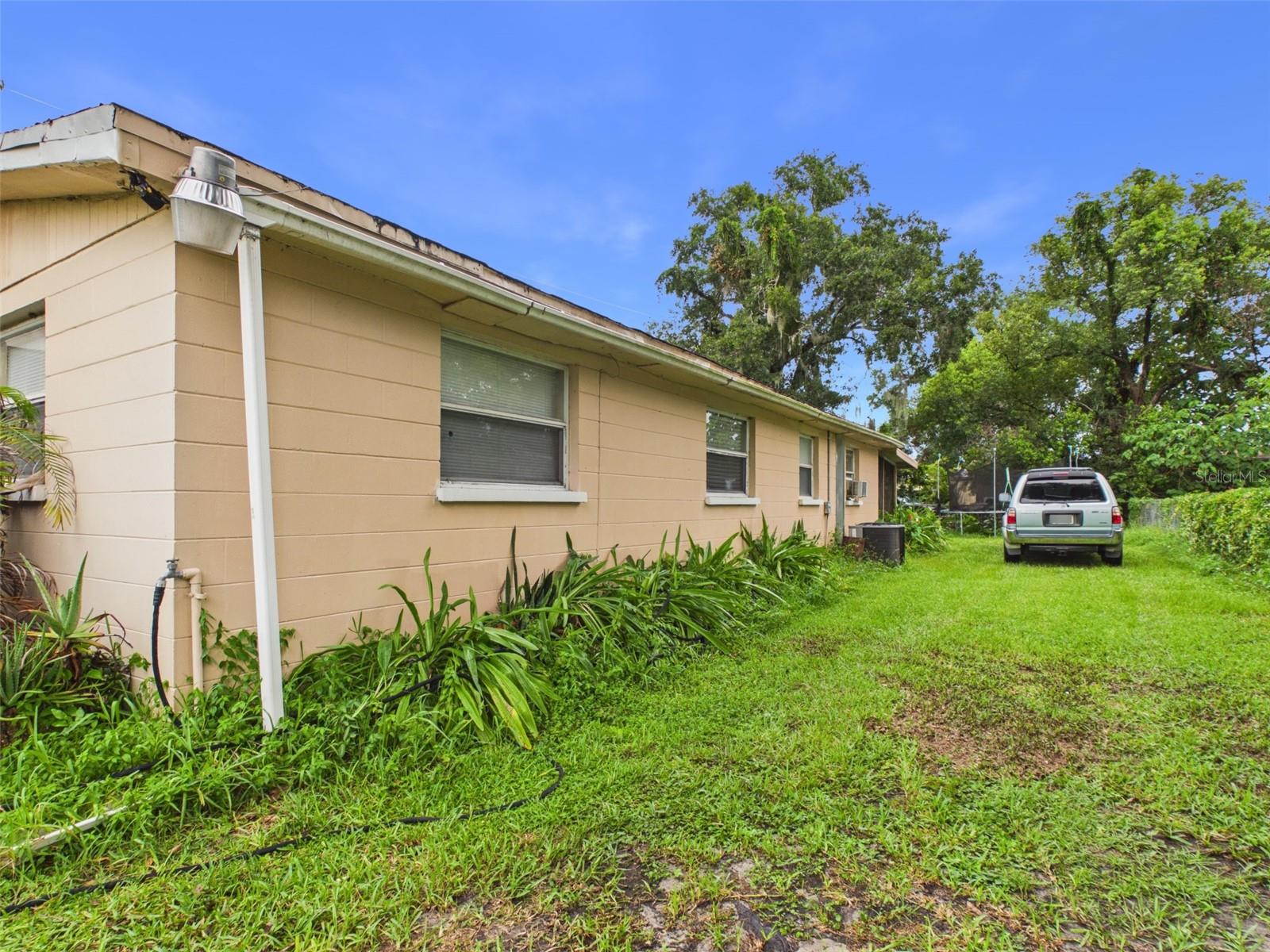 2119 W Patterson St Property Photo 40