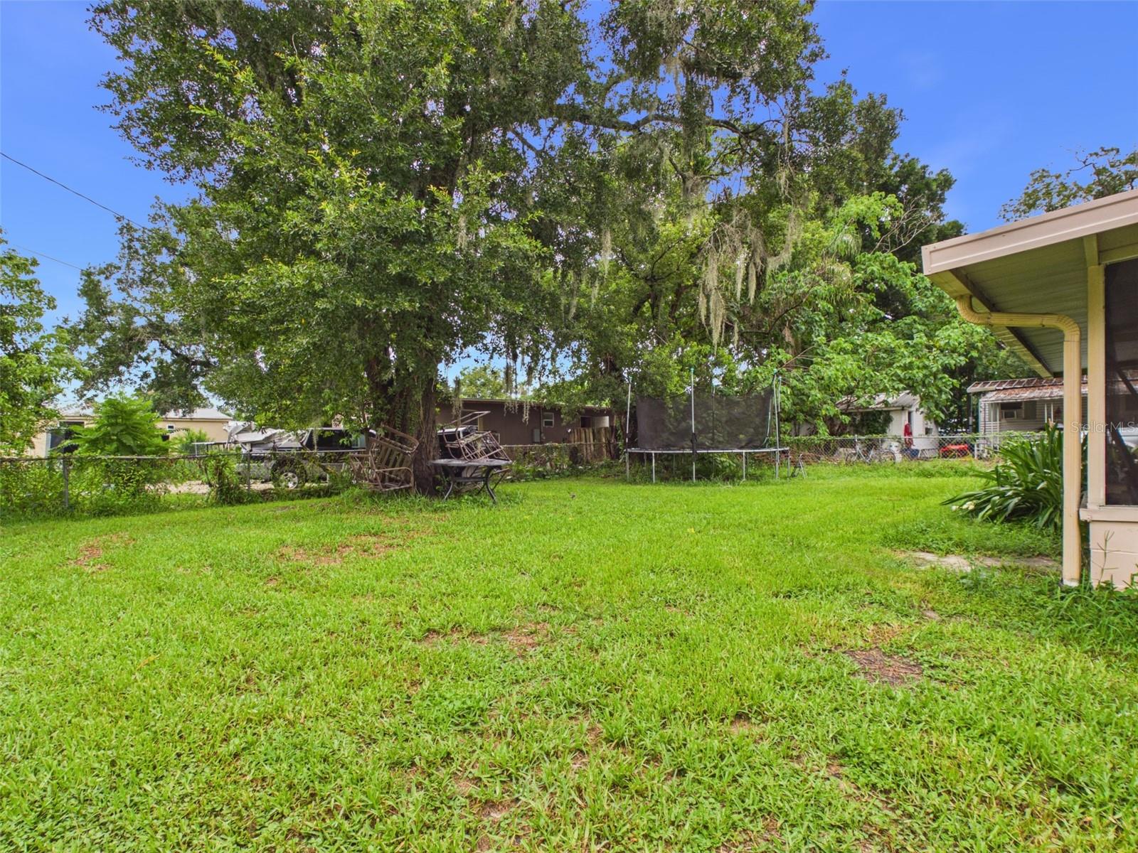 2119 W Patterson St Property Photo 47