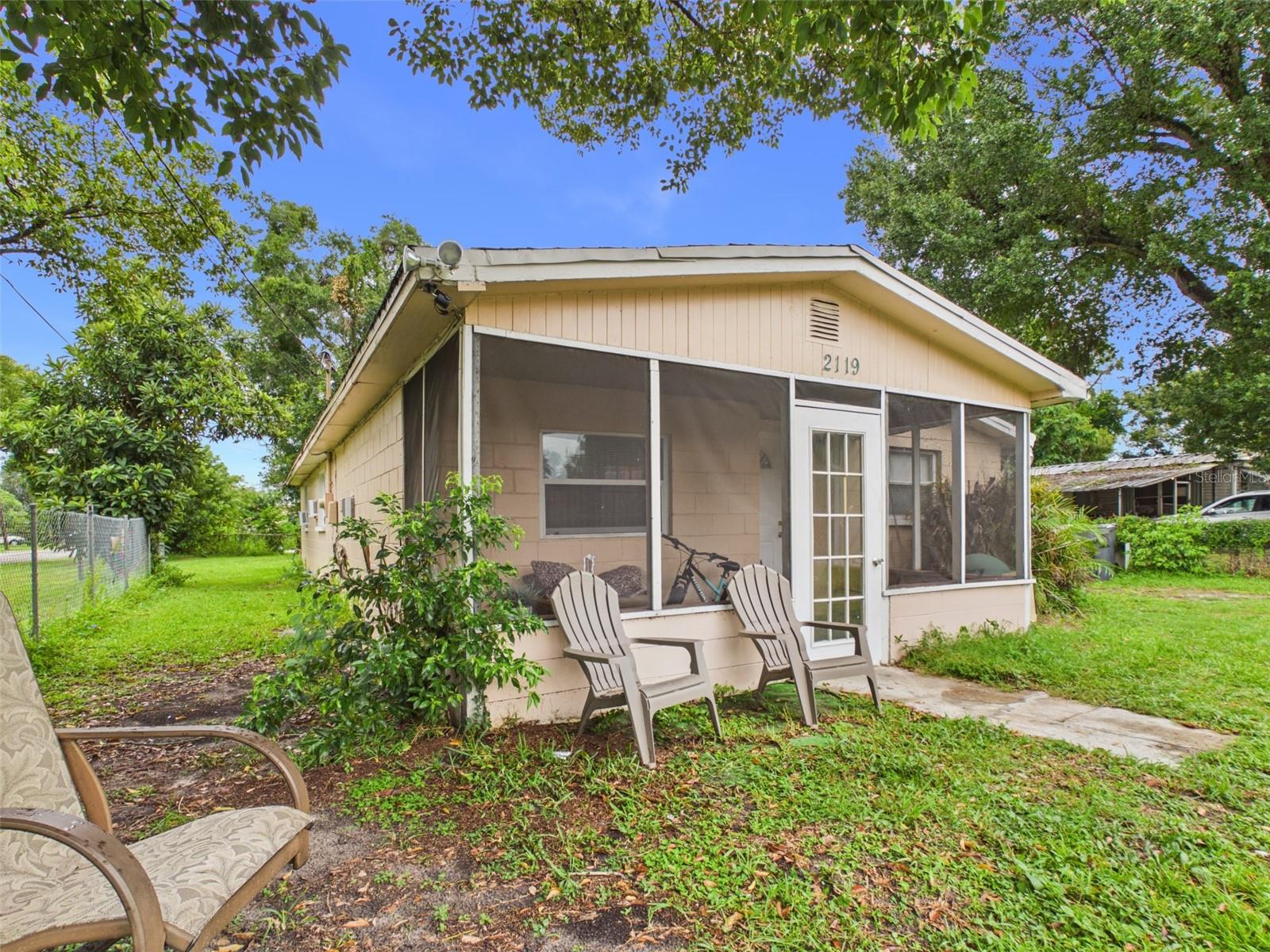 2119 W Patterson St Property Photo 50