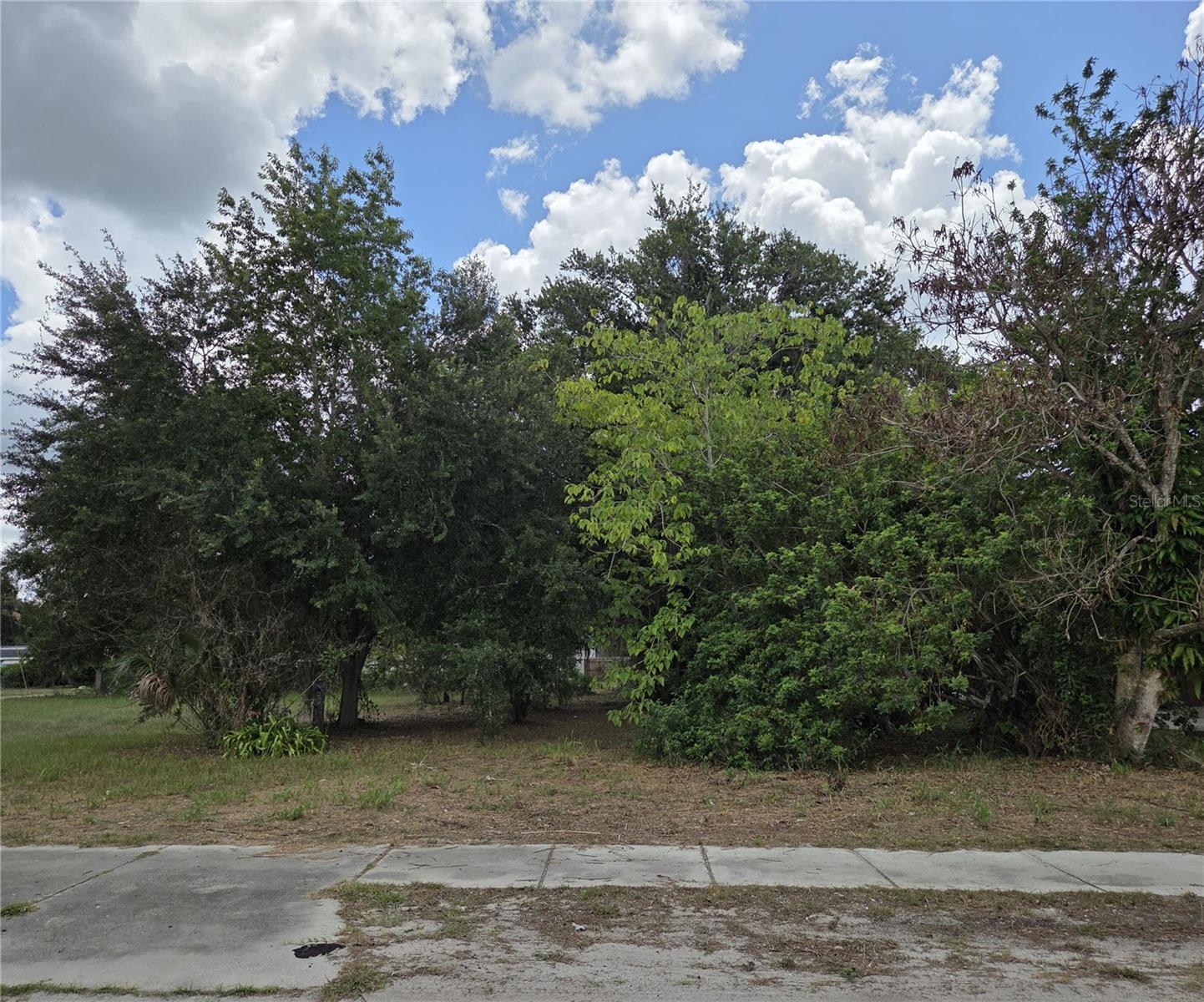 505 S LANIER AVE