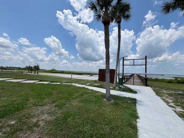 1018 Calendula Dr Property Photo 6