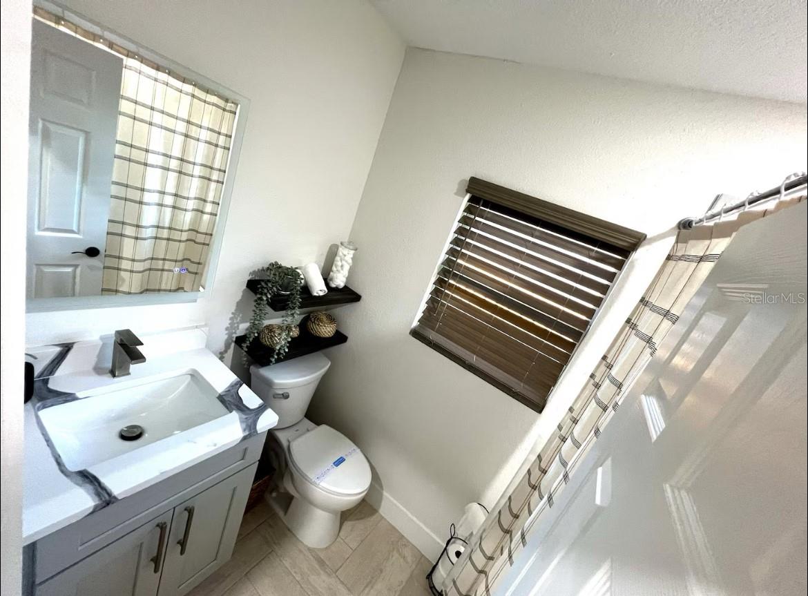1756 2nd St Ne Property Photo 10