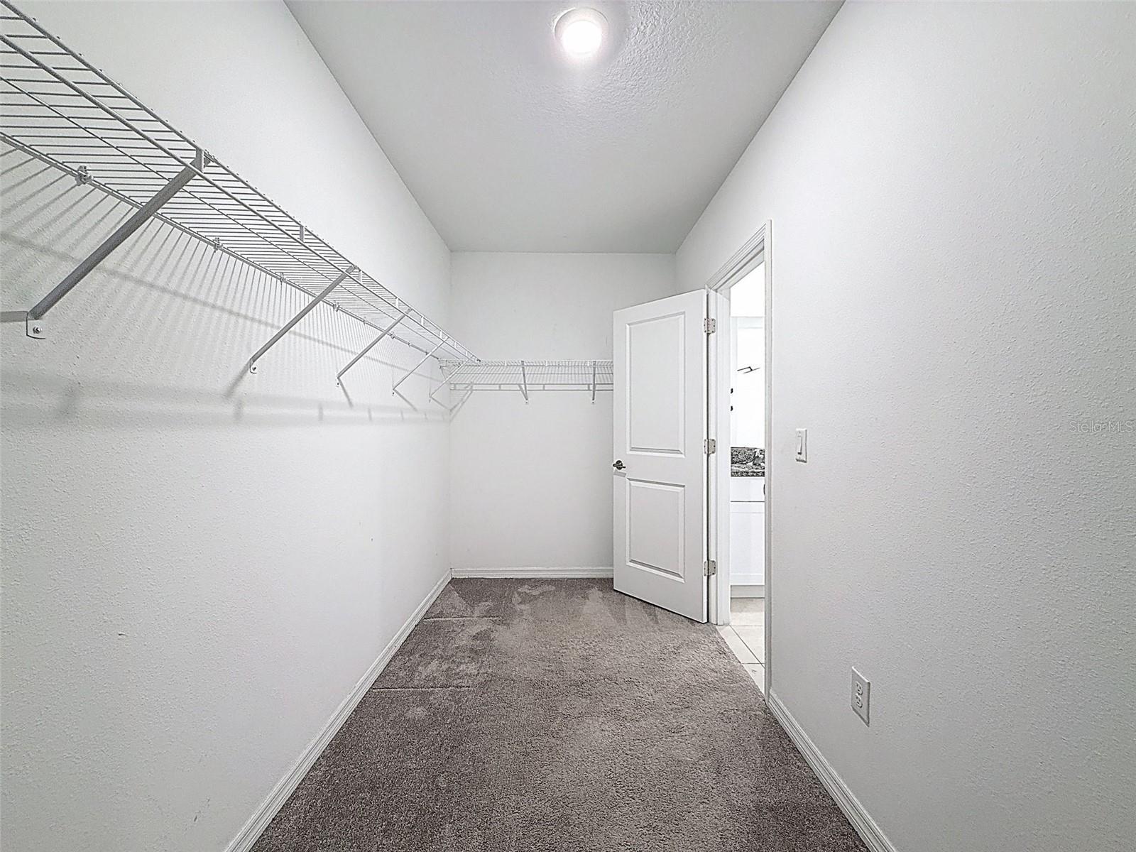 4395 Trotters Way Property Photo 21