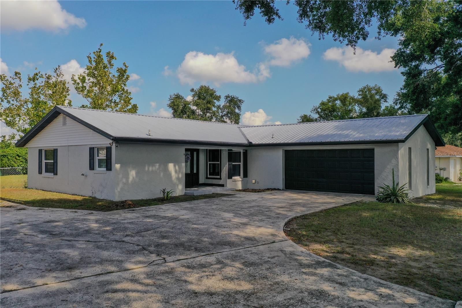 1713 Valencia Blvd Property Photo 1