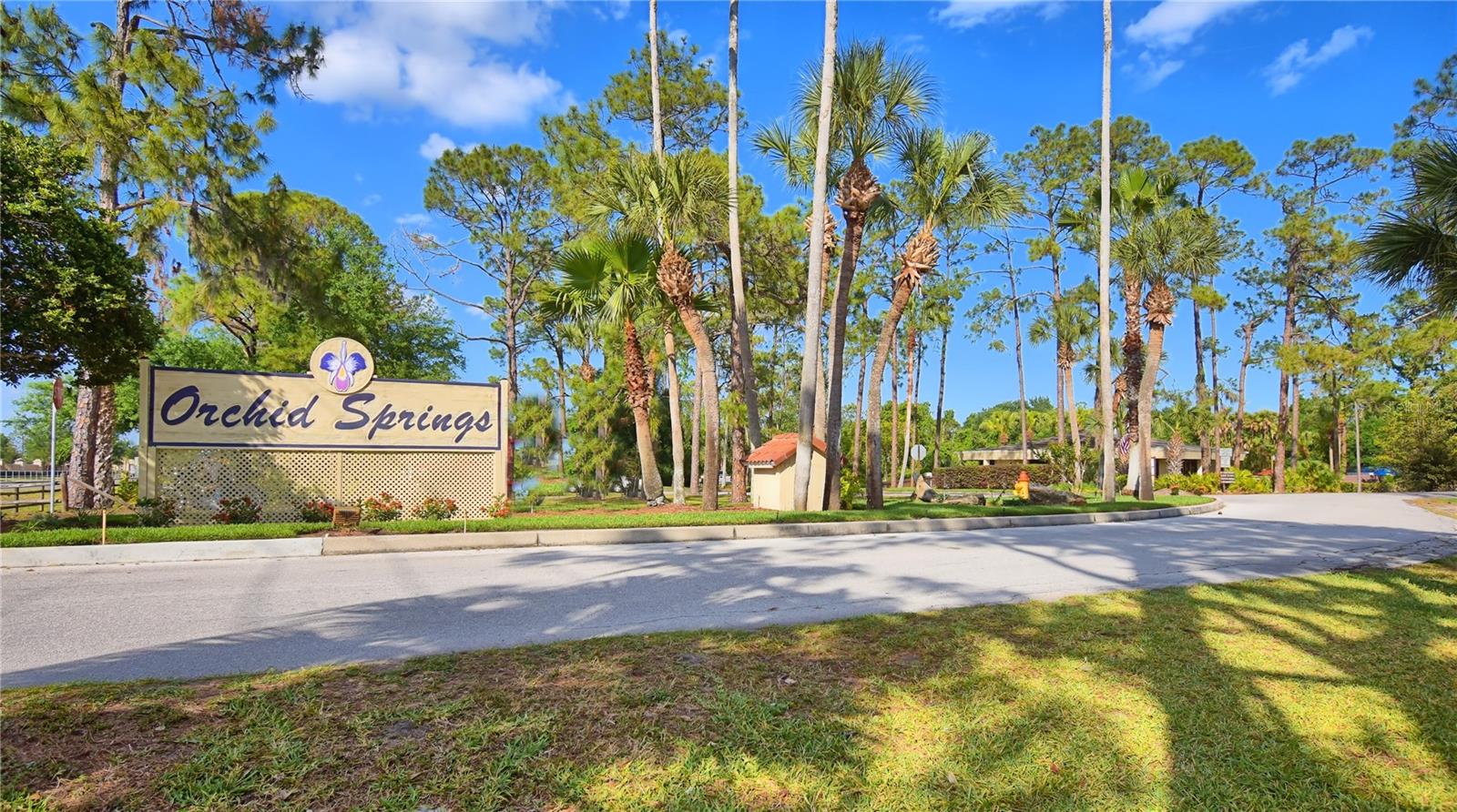200 El Camino Dr #208 Property Photo 1