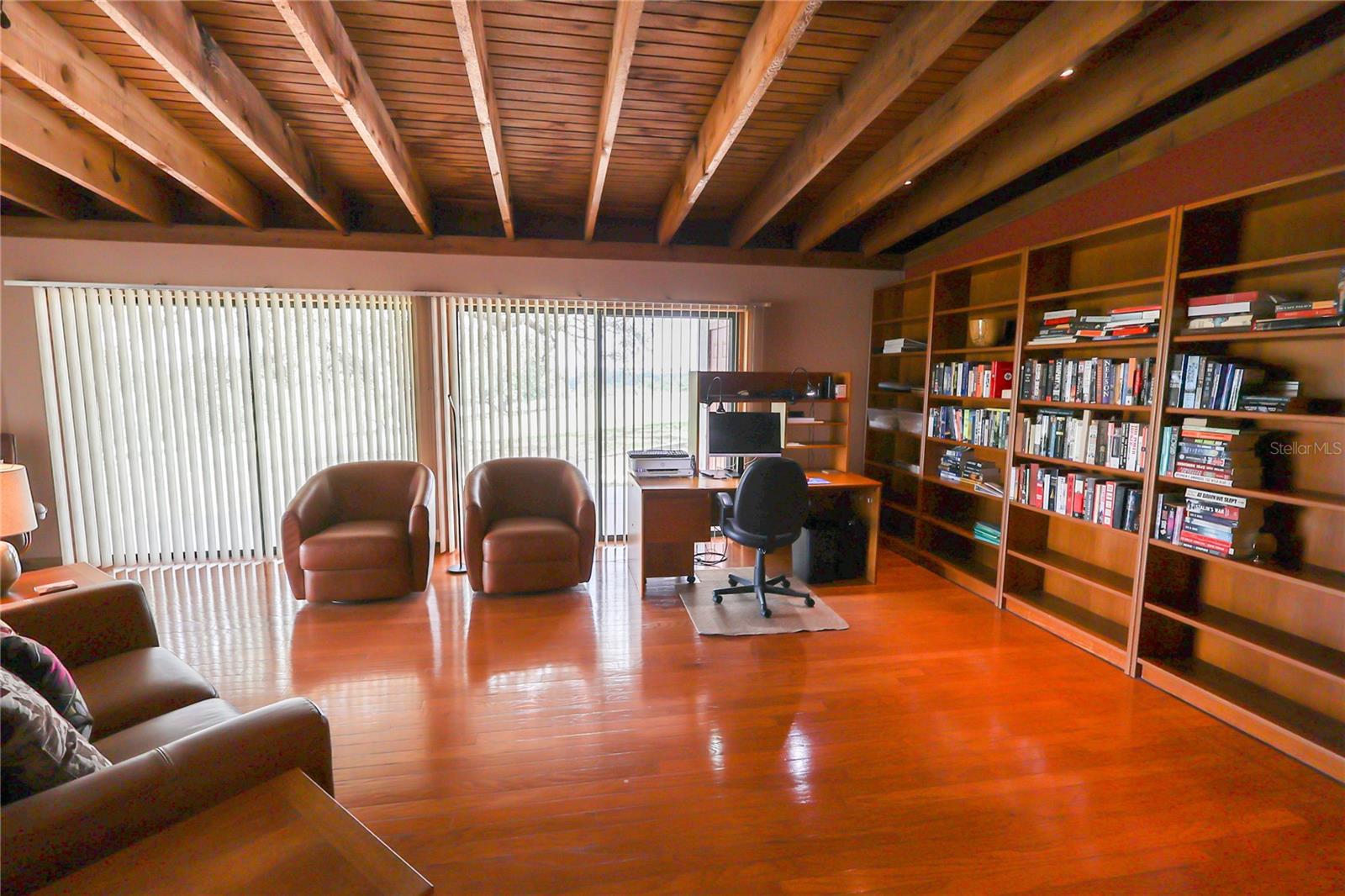 2741 Edwards Rd Property Photo 19