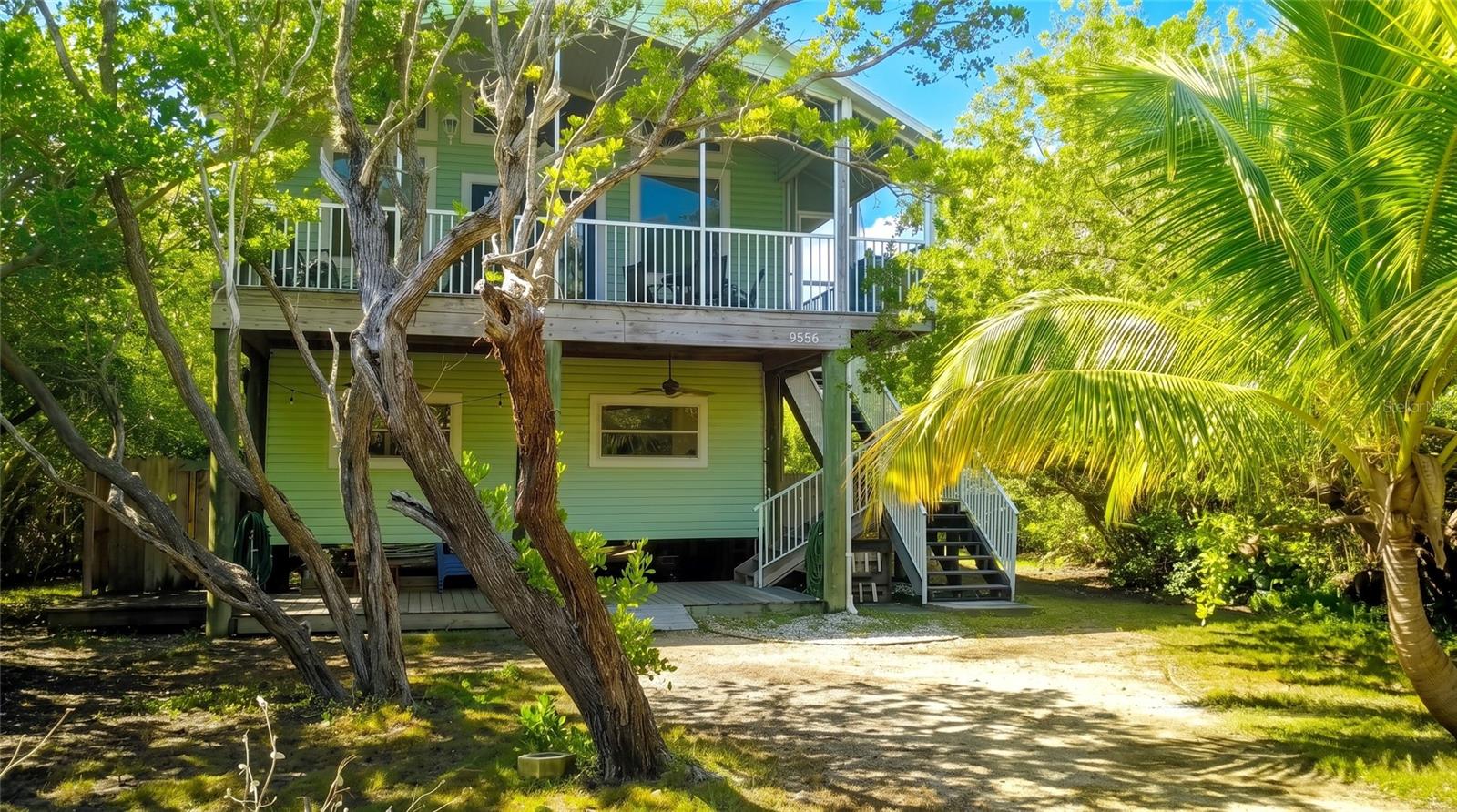 9556 Buccaneer Trl Property Photo 1