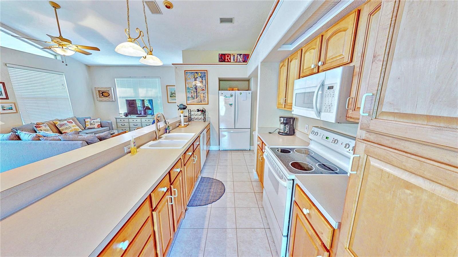 9556 Buccaneer Trl Property Photo 5