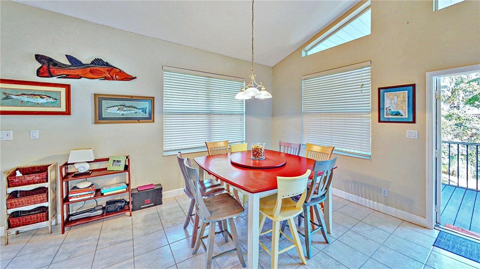 9556 Buccaneer Trl Property Photo 14