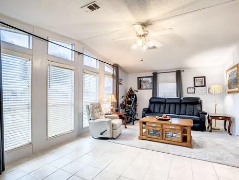 8442 Breeze Hill Dr Property Photo 15
