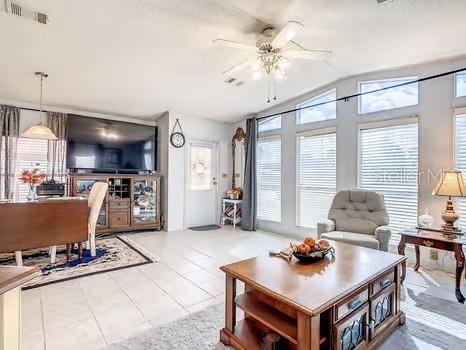 8442 Breeze Hill Dr Property Photo 18