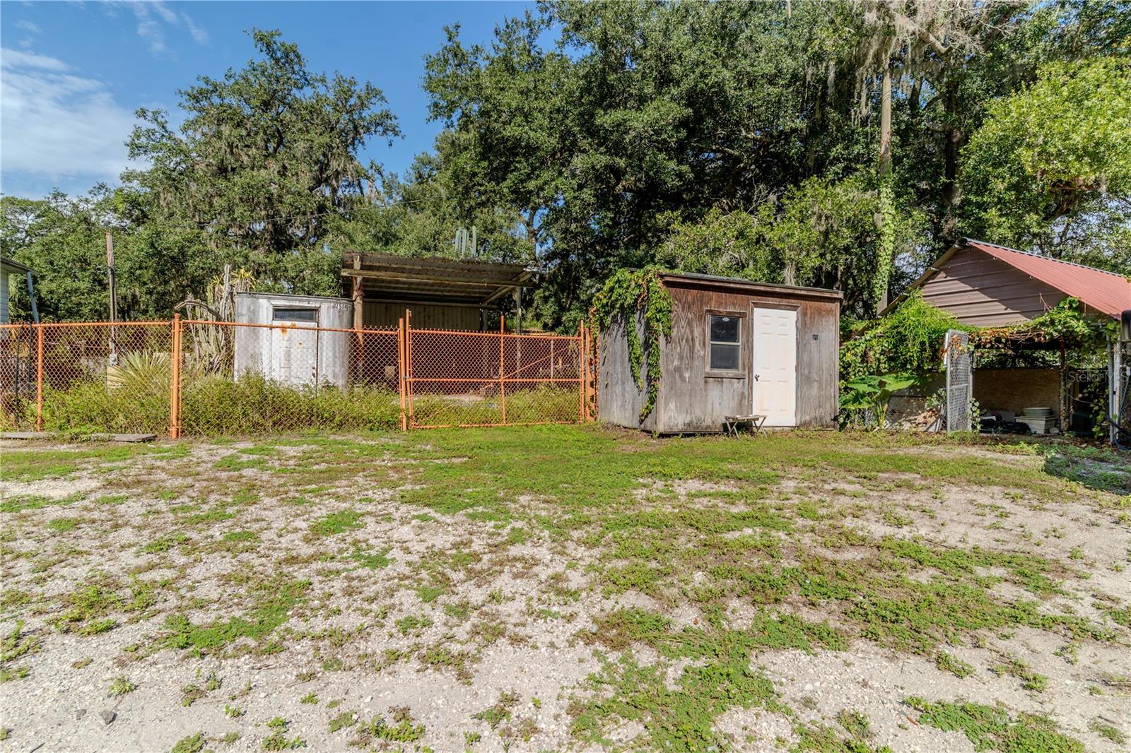 1988 W Us Highway 17 92 Property Photo 17