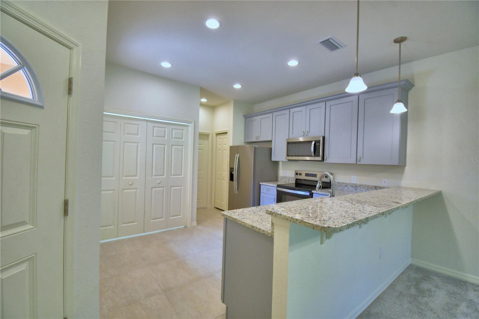 1709 Linz Ct Property Photo 3