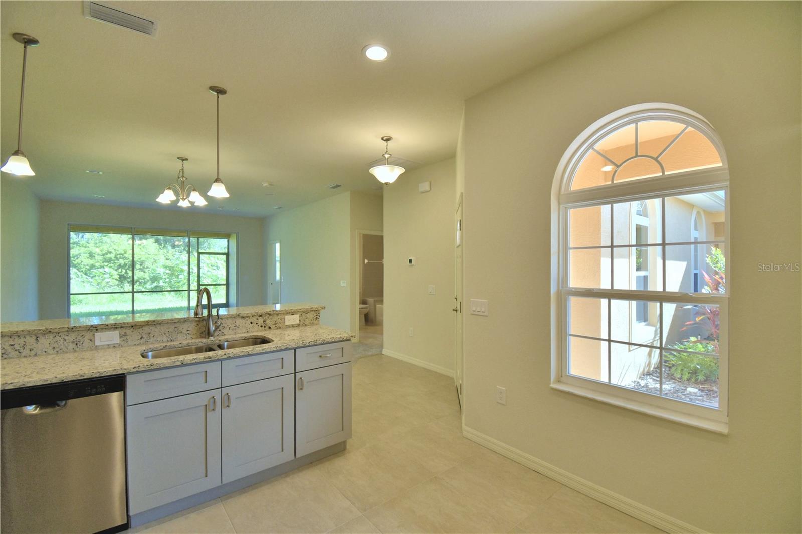 1709 Linz Ct Property Photo 8