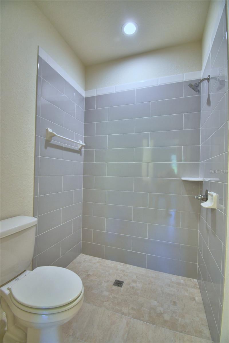 1709 Linz Ct Property Photo 18
