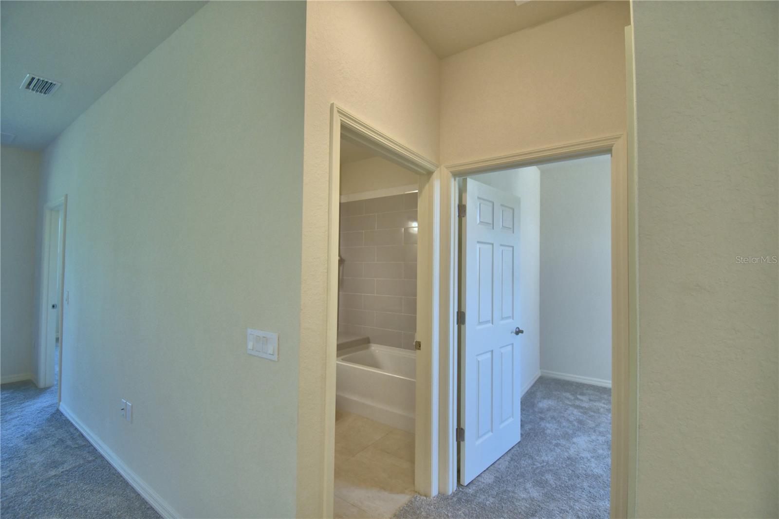 1709 Linz Ct Property Photo 20